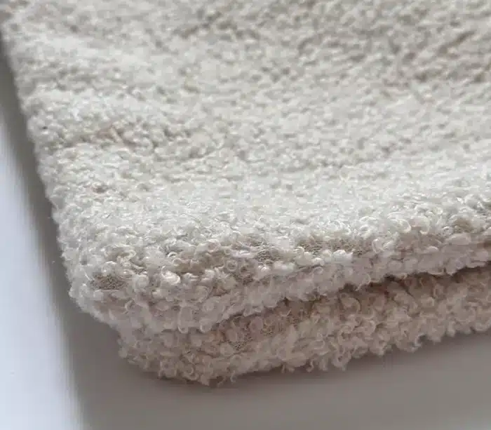 Miękki kocyk dla psa